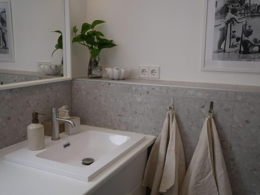 Moderne Studio Ferienwohnung In Bad Doberan Bagian luar foto